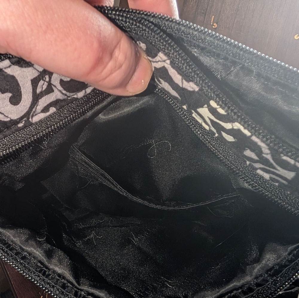 Vera Bradley Black and Pink Patterned Crossbody Bag - Picture 5 of 10